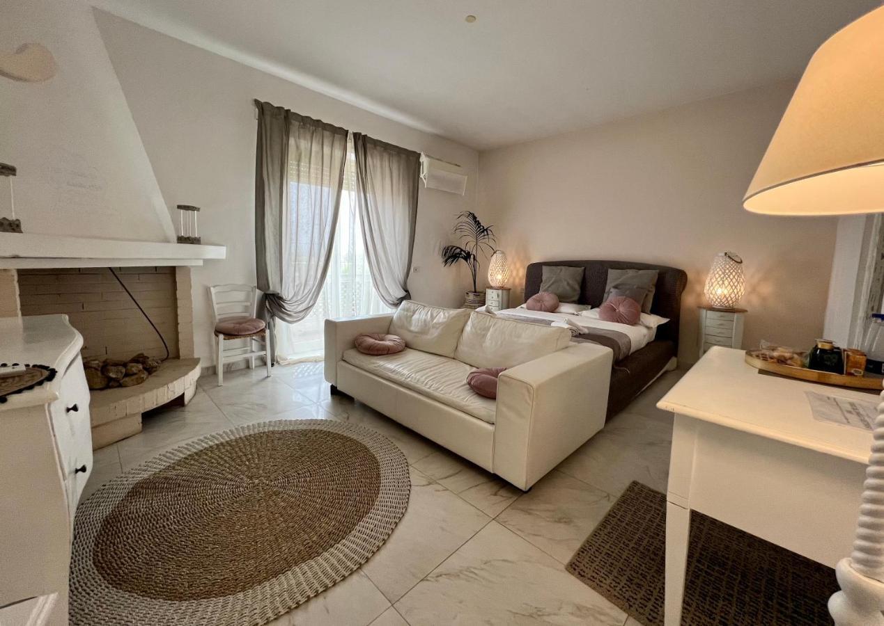 Agrisesto B&B Fregenae Exteriör bild